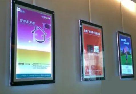  郎溪什么是超薄灯箱?